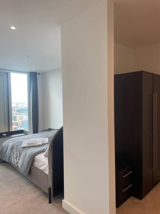Luxury 2 Bedroom Apartment Manchester City Centre Buitenkant foto