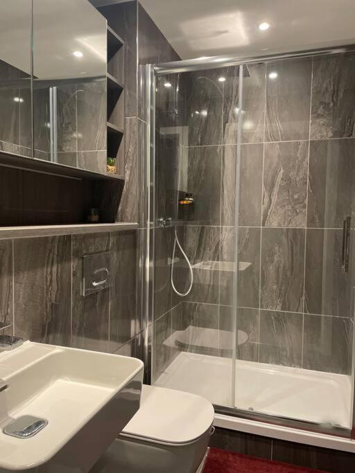 Luxury 2 Bedroom Apartment Manchester City Centre Buitenkant foto